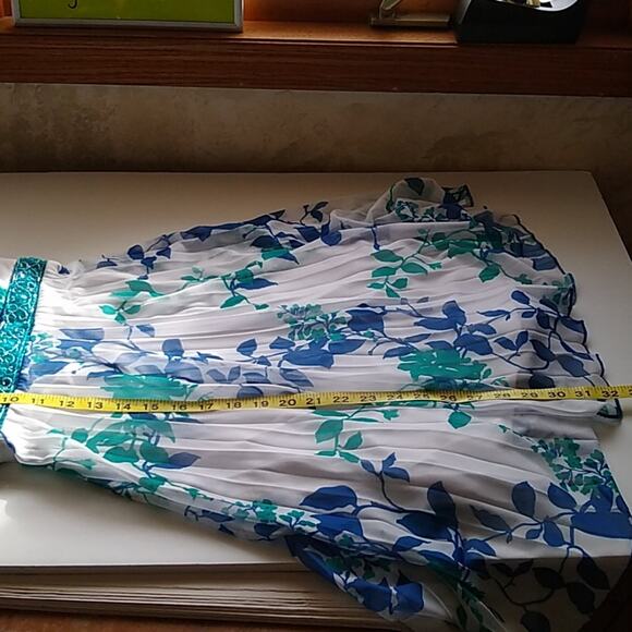 Girls Speechless floral dress with lining . Size 14 - Picture 7 of 9